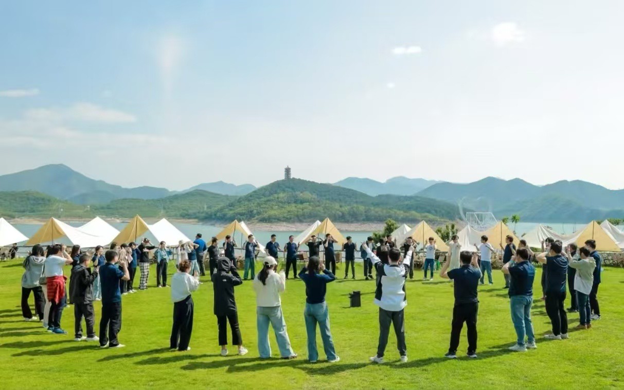 page-1213-758 Boruidi Outdoor Activities